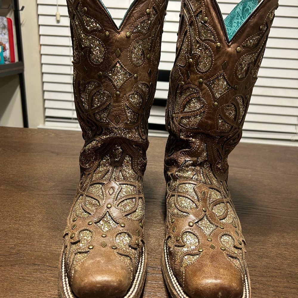 Corral Brown and Gold Embellished Heeled Boots